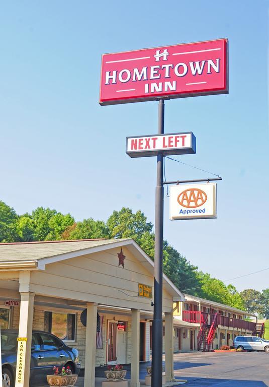 את'נס Hometown Inn מראה חיצוני תמונה